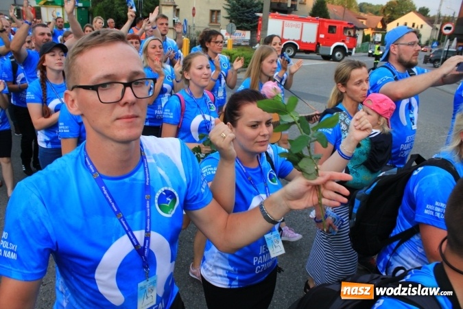 Zdjęcie w galerii na portalu naszwodzislaw.com: Pielgrzymi szczęśliwie wrócili do domów wiadomości z regionu