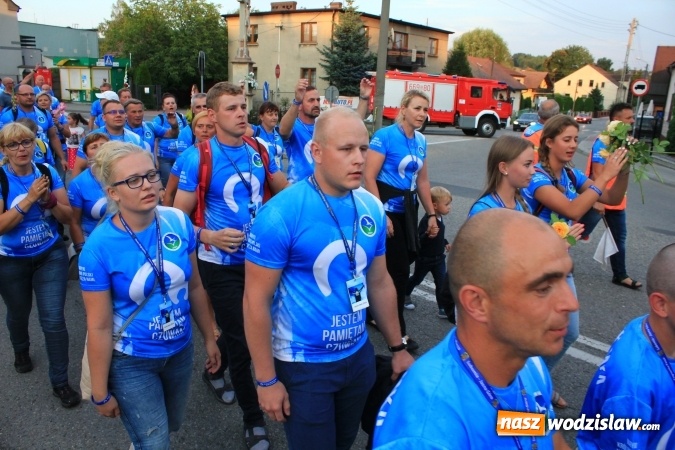 Zdjęcie w galerii na portalu naszwodzislaw.com: Pielgrzymi szczęśliwie wrócili do domów wiadomości z regionu