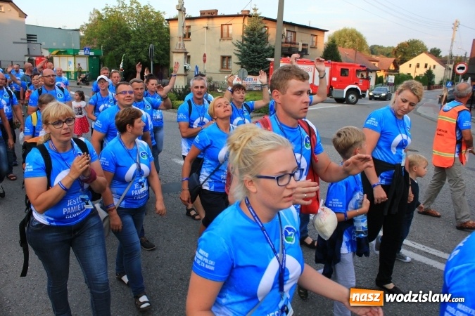 Zdjęcie w galerii na portalu naszwodzislaw.com: Pielgrzymi szczęśliwie wrócili do domów wiadomości z regionu