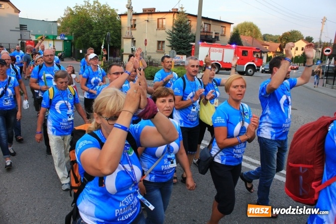 Zdjęcie w galerii na portalu naszwodzislaw.com: Pielgrzymi szczęśliwie wrócili do domów wiadomości z regionu