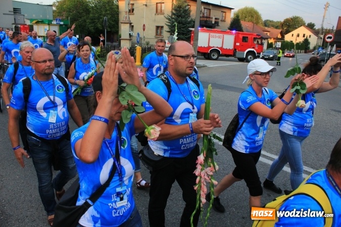 Zdjęcie w galerii na portalu naszwodzislaw.com: Pielgrzymi szczęśliwie wrócili do domów wiadomości z regionu