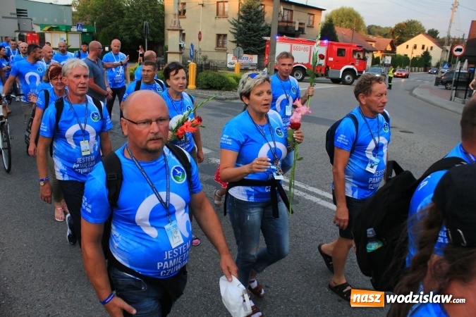 Zdjęcie w galerii na portalu naszwodzislaw.com: Pielgrzymi szczęśliwie wrócili do domów wiadomości z regionu