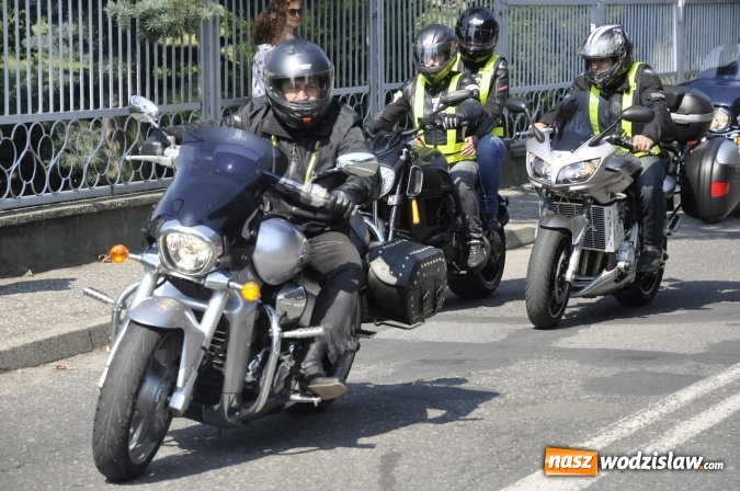 Zdjęcie w galerii na portalu naszwodzislaw.com: Odpustowa parada motocyklistów w Pogrzebieniu wiadomości z regionu