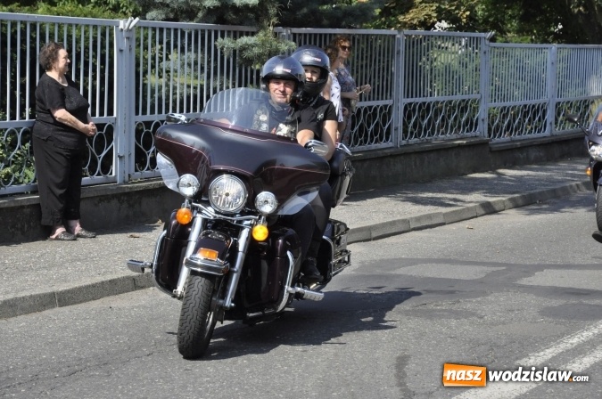 Zdjęcie w galerii na portalu naszwodzislaw.com: Odpustowa parada motocyklistów w Pogrzebieniu wiadomości z regionu