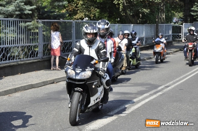 Zdjęcie w galerii na portalu naszwodzislaw.com: Odpustowa parada motocyklistów w Pogrzebieniu wiadomości z regionu