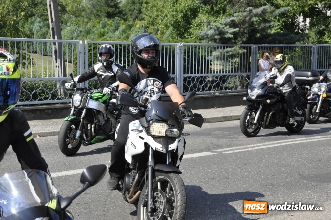 Zdjęcie w galerii na portalu naszwodzislaw.com: Odpustowa parada motocyklistów w Pogrzebieniu wiadomości z regionu