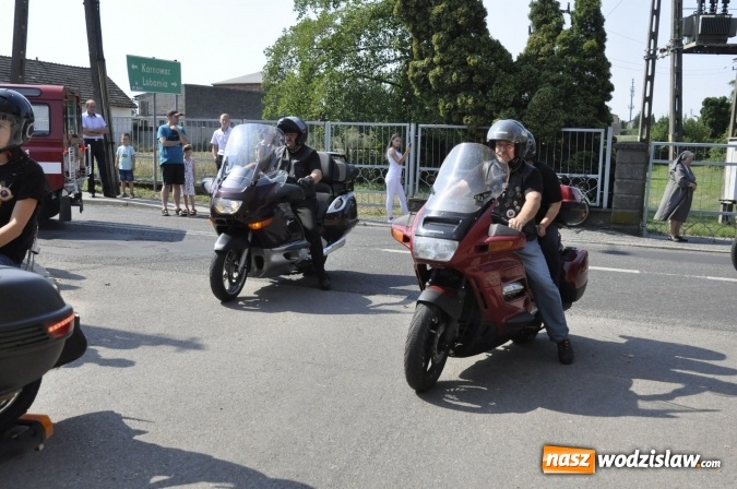 Zdjęcie w galerii na portalu naszwodzislaw.com: Odpustowa parada motocyklistów w Pogrzebieniu wiadomości z regionu