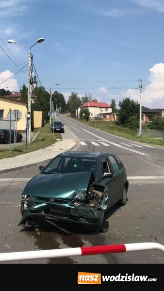 Zdjęcie w galerii na portalu naszwodzislaw.com: Pijany w sztok Ukrainiec sprawcą kolizji z autokarem wiadomości z regionu