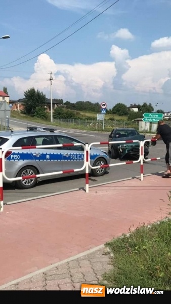 Zdjęcie w galerii na portalu naszwodzislaw.com: Pijany w sztok Ukrainiec sprawcą kolizji z autokarem wiadomości z regionu