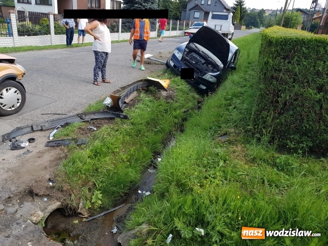 Zdjęcie w galerii na portalu naszwodzislaw.com: Wymusił pierwszeństwo. Zatrzymano mu prawo jazdy  wiadomości z regionu