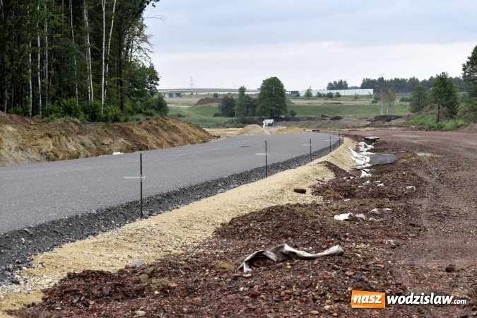 Zdjęcie w galerii na portalu naszwodzislaw.com: Pierwszy kilometr drogi Racibórz-Pszczyna gotowy wiadomości z regionu
