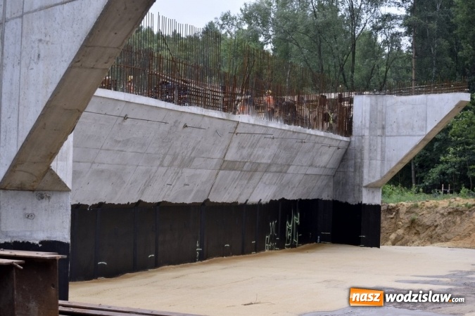 Zdjęcie w galerii na portalu naszwodzislaw.com: Pierwszy kilometr drogi Racibórz-Pszczyna gotowy wiadomości z regionu