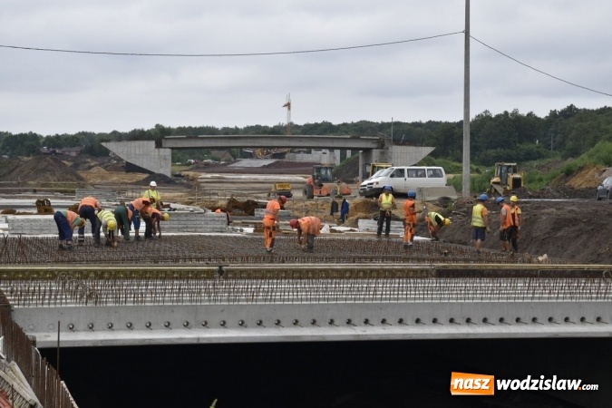 Zdjęcie w galerii na portalu naszwodzislaw.com: Pierwszy kilometr drogi Racibórz-Pszczyna gotowy wiadomości z regionu