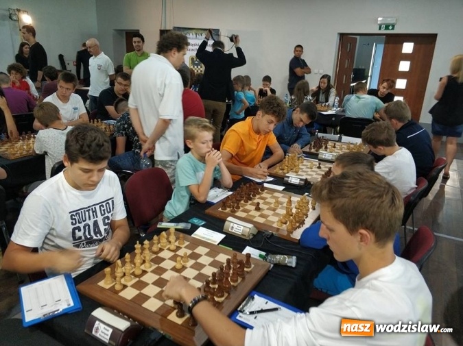 Zdjęcie w galerii na portalu naszwodzislaw.com: Awans szachistów z Rydułtów do Ekstraligi Juniorów wiadomości z regionu