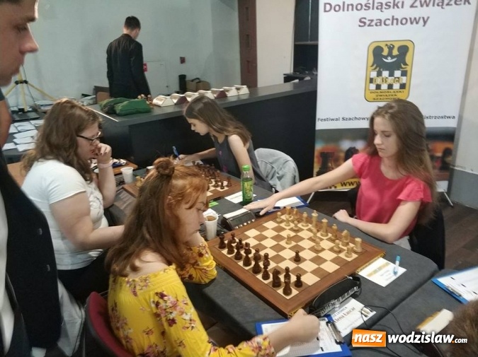 Zdjęcie w galerii na portalu naszwodzislaw.com: Awans szachistów z Rydułtów do Ekstraligi Juniorów wiadomości z regionu