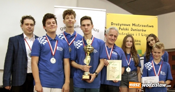 Zdjęcie w galerii na portalu naszwodzislaw.com: Awans szachistów z Rydułtów do Ekstraligi Juniorów wiadomości z regionu