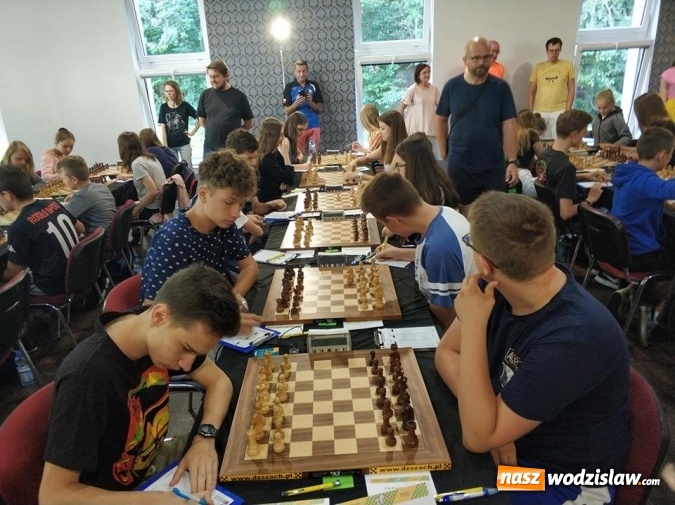 Zdjęcie w galerii na portalu naszwodzislaw.com: Awans szachistów z Rydułtów do Ekstraligi Juniorów wiadomości z regionu