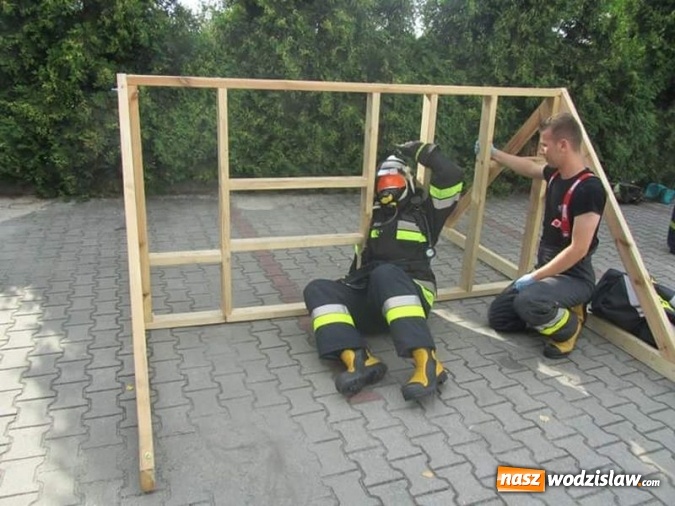 Zdjęcie w galerii na portalu naszwodzislaw.com: Strażacy z Gminy Godów przeszli ćwiczenia wiadomości z regionu