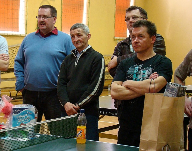 Zdjęcie w galerii na portalu naszwodzislaw.com: Pracownicy oświaty stanęli w szranki wiadomości z regionu