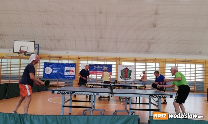 Zdjęcie w galerii na portalu naszwodzislaw.com: Wodzisławianie lubią pogrywać w ping-ponga  wiadomości z regionu