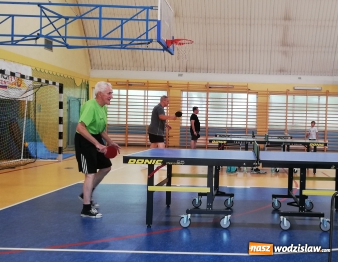 Zdjęcie w galerii na portalu naszwodzislaw.com: Wodzisławianie lubią pogrywać w ping-ponga  wiadomości z regionu