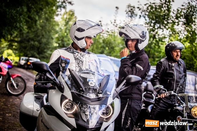 Zdjęcie w galerii na portalu naszwodzislaw.com: Parada ulicami miasta w ramach zlotu motocyklowego w Pszowie wiadomości z regionu