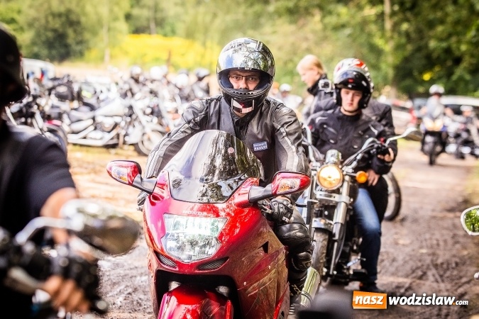 Zdjęcie w galerii na portalu naszwodzislaw.com: Parada ulicami miasta w ramach zlotu motocyklowego w Pszowie wiadomości z regionu