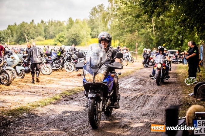 Zdjęcie w galerii na portalu naszwodzislaw.com: Parada ulicami miasta w ramach zlotu motocyklowego w Pszowie wiadomości z regionu