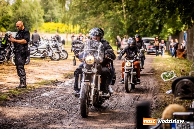 Zdjęcie w galerii na portalu naszwodzislaw.com: Parada ulicami miasta w ramach zlotu motocyklowego w Pszowie wiadomości z regionu