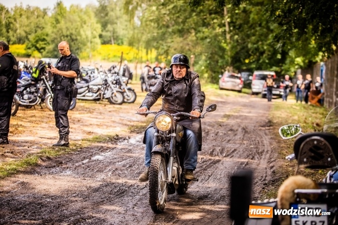 Zdjęcie w galerii na portalu naszwodzislaw.com: Parada ulicami miasta w ramach zlotu motocyklowego w Pszowie wiadomości z regionu