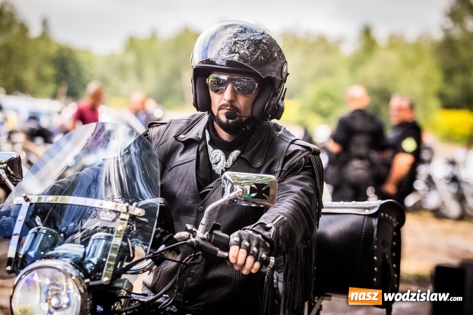 Zdjęcie w galerii na portalu naszwodzislaw.com: Parada ulicami miasta w ramach zlotu motocyklowego w Pszowie wiadomości z regionu