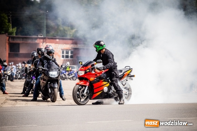 Zdjęcie w galerii na portalu naszwodzislaw.com: Parada ulicami miasta w ramach zlotu motocyklowego w Pszowie wiadomości z regionu