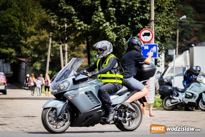 Zdjęcie w galerii na portalu naszwodzislaw.com: Parada ulicami miasta w ramach zlotu motocyklowego w Pszowie wiadomości z regionu
