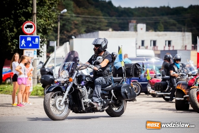 Zdjęcie w galerii na portalu naszwodzislaw.com: Parada ulicami miasta w ramach zlotu motocyklowego w Pszowie wiadomości z regionu