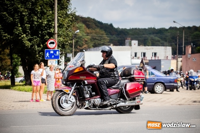 Zdjęcie w galerii na portalu naszwodzislaw.com: Parada ulicami miasta w ramach zlotu motocyklowego w Pszowie wiadomości z regionu