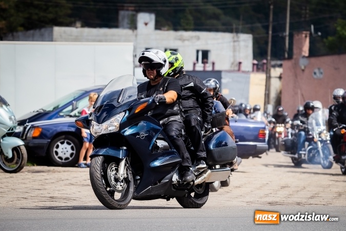 Zdjęcie w galerii na portalu naszwodzislaw.com: Parada ulicami miasta w ramach zlotu motocyklowego w Pszowie wiadomości z regionu