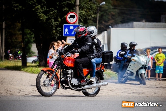 Zdjęcie w galerii na portalu naszwodzislaw.com: Parada ulicami miasta w ramach zlotu motocyklowego w Pszowie wiadomości z regionu