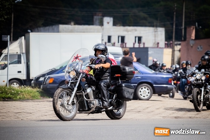 Zdjęcie w galerii na portalu naszwodzislaw.com: Parada ulicami miasta w ramach zlotu motocyklowego w Pszowie wiadomości z regionu