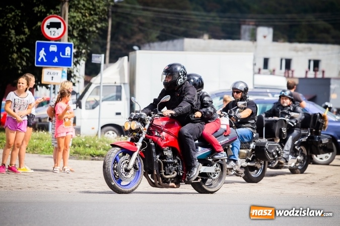 Zdjęcie w galerii na portalu naszwodzislaw.com: Parada ulicami miasta w ramach zlotu motocyklowego w Pszowie wiadomości z regionu