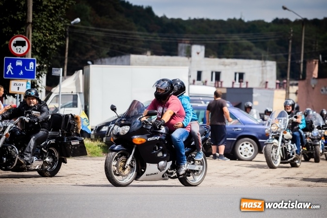 Zdjęcie w galerii na portalu naszwodzislaw.com: Parada ulicami miasta w ramach zlotu motocyklowego w Pszowie wiadomości z regionu