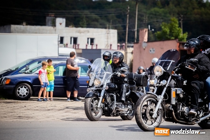 Zdjęcie w galerii na portalu naszwodzislaw.com: Parada ulicami miasta w ramach zlotu motocyklowego w Pszowie wiadomości z regionu