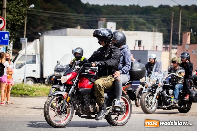Zdjęcie w galerii na portalu naszwodzislaw.com: Parada ulicami miasta w ramach zlotu motocyklowego w Pszowie wiadomości z regionu