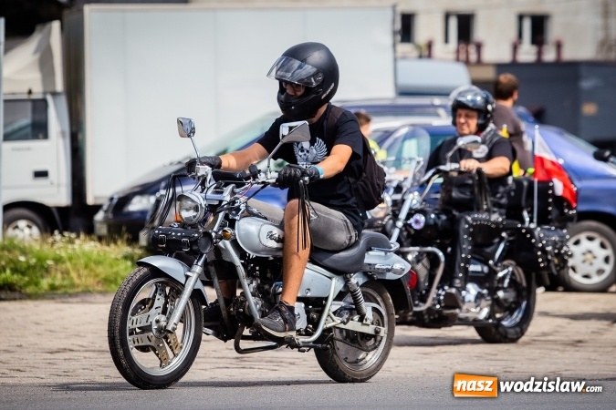 Zdjęcie w galerii na portalu naszwodzislaw.com: Parada ulicami miasta w ramach zlotu motocyklowego w Pszowie wiadomości z regionu