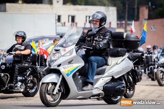 Zdjęcie w galerii na portalu naszwodzislaw.com: Parada ulicami miasta w ramach zlotu motocyklowego w Pszowie wiadomości z regionu