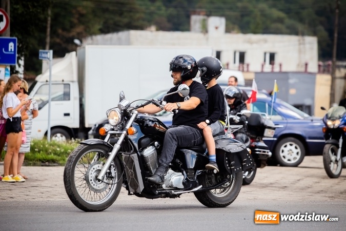 Zdjęcie w galerii na portalu naszwodzislaw.com: Parada ulicami miasta w ramach zlotu motocyklowego w Pszowie wiadomości z regionu