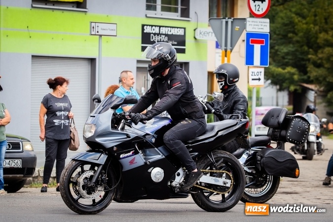 Zdjęcie w galerii na portalu naszwodzislaw.com: Parada ulicami miasta w ramach zlotu motocyklowego w Pszowie wiadomości z regionu