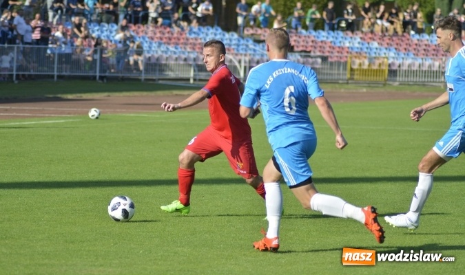 Zdjęcie w galerii na portalu naszwodzislaw.com: Ruszył piłkarski sezon 2018/2019. Patryk Dudziński katem Krzyżanowic wiadomości z regionu