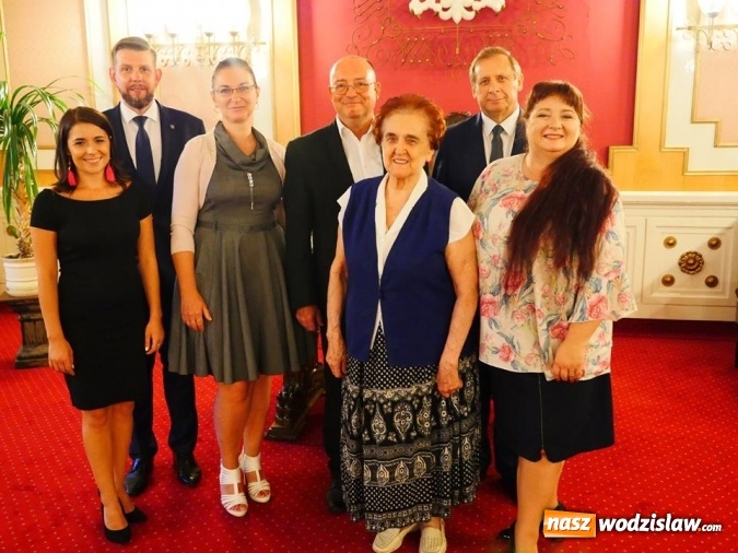 Zdjęcie w galerii na portalu naszwodzislaw.com: Obchody dnia świętego Wawrzyńca za nami. Kto otrzymał statuetkę? wiadomości z regionu