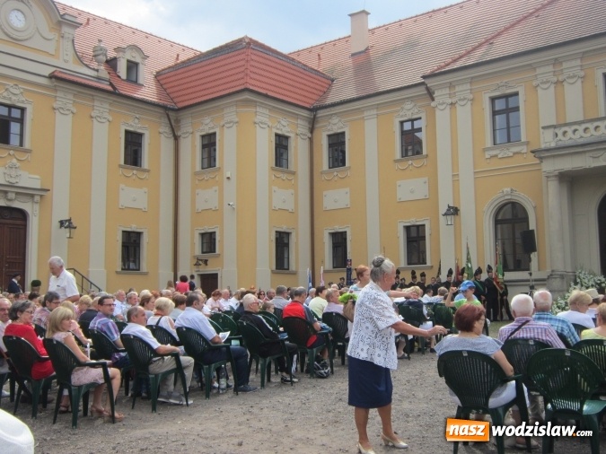 Zdjęcie w galerii na portalu naszwodzislaw.com: Wniebowzięta - taka Maryja jest nam bliska. Metropolia górnośląska pielgrzymowała do Rud wiadomości z regionu