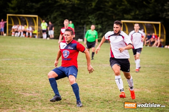 Zdjęcie w galerii na portalu naszwodzislaw.com: B klasa. Bełsznicki Rozwój lepszy od Ocic wiadomości z regionu